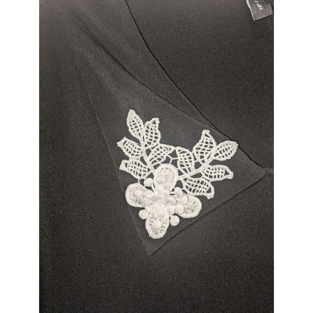 Zero‎ 2 Eight Black Blouse, Vintage-inspired Lace Applique Collar Size L - Picture 11 of 12